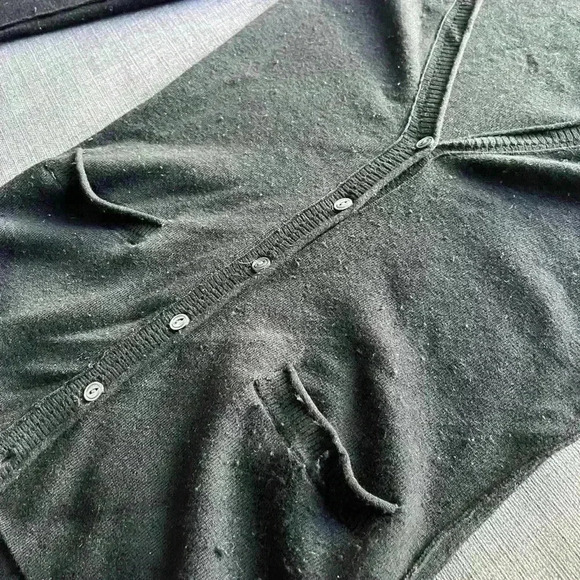 Vintage Banana Republic Womens Black Silk Old Money Prep Preppy Cardigan Small - Picture 8 of 9